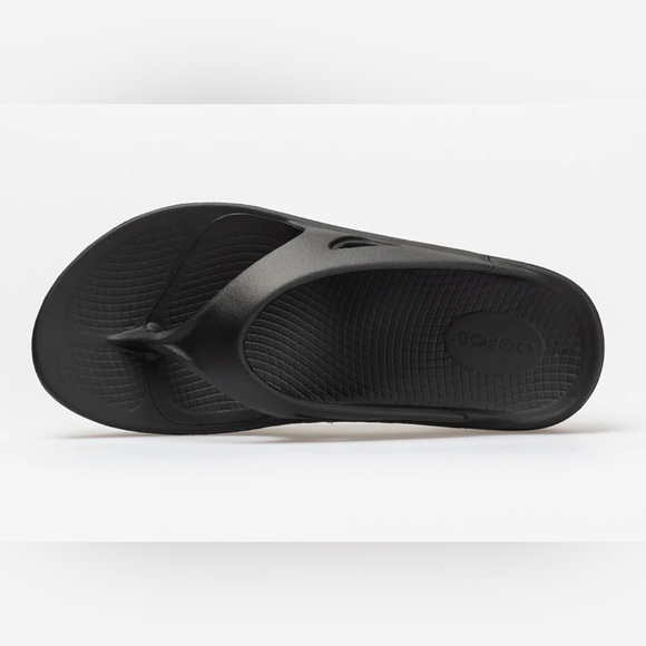 OOFOS Shoes - OOFOS OOriginal recovery sandal Black Comfort Sandals men’s 9 / wonens 11